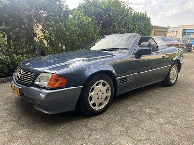 Blauw Gebruikt 1993 Mercedes SL320 Cabriolet | € 21.950