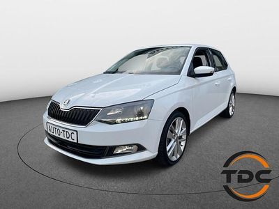 Wit Gebruikt 2015 Skoda Fabia Drive Hatchback | € 12.250 (Eerlijke prijs)