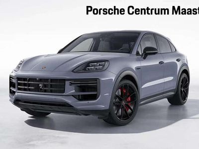 Grijs Occasion 2024 Porsche Cayenne Turbo E-Hybrid SUV | € 184.750