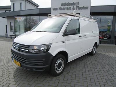 tweedehands VW Transporter 2.0 TDI 102PK L1H1, Airco, Trekhaak, 2 Schuifdeuren