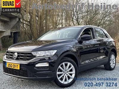 Zwart Gebruikt 2020 VW T-Roc Style SUV | € 22.445 (Goede deal)