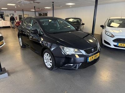 Zwart (metallic) Occasion 2012 Seat Ibiza Style Hatchback | € 4.799 (Goede deal)