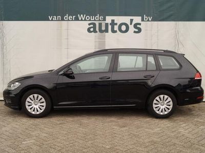 tweedehands VW Golf VII Variant 1.0 TSI Trendline -NAVI-CARPLAY-AIRCO-