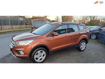 Bruin Gebruikt 2018 Ford Kuga Trend SUV | € 13.450 (Goede deal)