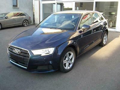 Blauw Gebruikt 2018 Audi A3 Business Sedan | € 19.950 (Eerlijke prijs)