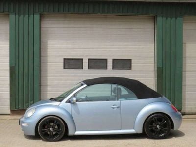Occasion VW New Beetle Cabriolet Highline 150 PK (110 kW) 2004 Blauw, metallic lak Cabriolet