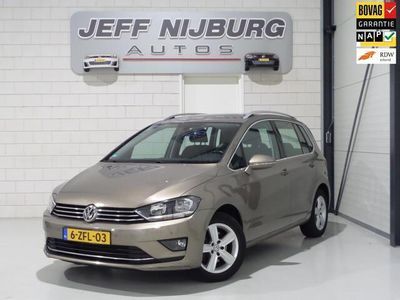 tweedehands VW Golf Sportsvan 1.2 TSI Highline "Origineel NL!" Trekhaak Parkeers