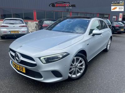 tweedehands Mercedes A250 e Business Solution Luxury Limited / NAP / PANO / FULL OPTION / CAMERA / SFEER VERL / VIRTUAL /