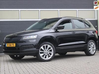 Zwart (metallic) Occasion 2018 Skoda Karoq Business Line SUV | € 19.900 (Eerlijke prijs)