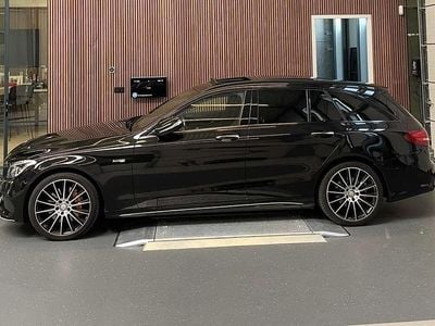 Zwart Occasion 2015 Mercedes C400 AMG Stationwagen | € 22.500 (Eerlijke prijs)