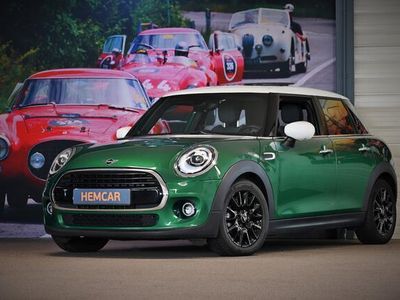 Groen, metallic lak Gebruikt 2019 Mini Cooper Business Hatchback | € 20.950 (Duur)