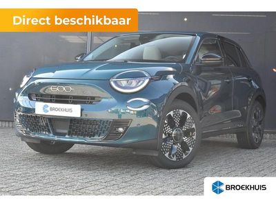 Groen (metallic) Nieuw 2025 Fiat 600 La Prima SUV | € 33.840 (Duur)