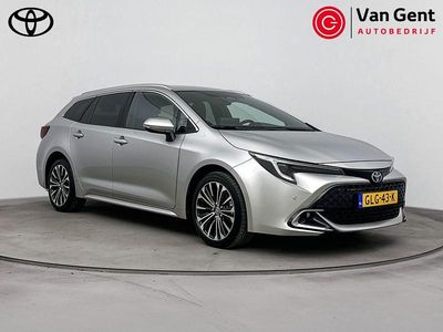 Grijs Occasion 2024 Toyota Corolla Stationwagen | € 31.999 (Duur)