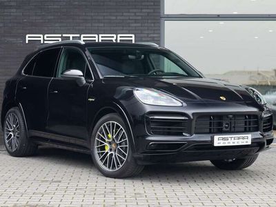 tweedehands Porsche Cayenne E-Hybrid, o.a. met Burmester, stoelmassage, matrix