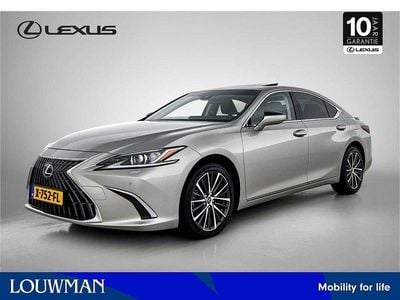 Lexus ES300