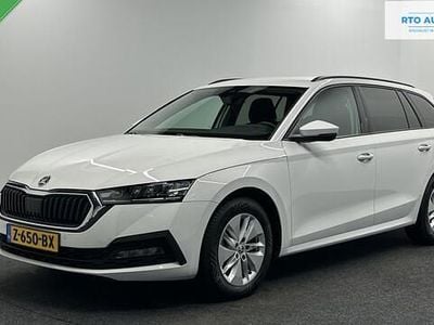 Occasion Skoda Octavia Business Line 110 PK (80 kW) 2024 Wit Stationwagen