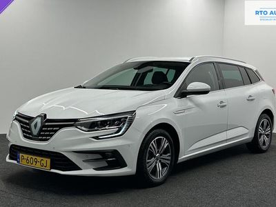 Wit Occasion 2022 Renault Mégane Intens Stationwagen | € 19.500