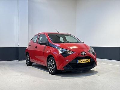 Occasion Toyota Aygo 72 PK (52 kW) 2019 Rood Hatchback