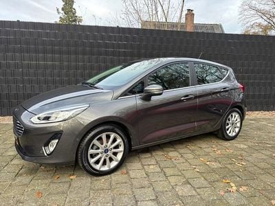 Grijs Gebruikt 2019 Ford Fiesta Titanium Hatchback | € 11.950 (Goede deal)