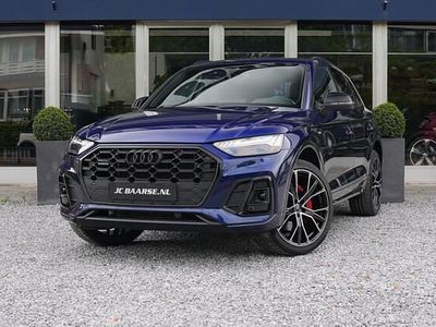 Blauw (metallic) Occasion 2022 Audi Q5 Competition SUV | € 54.950 (Duur)