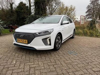Occasion Hyundai Ioniq Comfort 105 PK (77 kW) 2018 Wit Hatchback