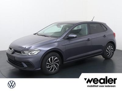 Grijs, metallic lak Occasion 2024 VW Polo Edition Hatchback | € 29.990