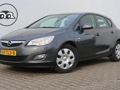 tweedehands Opel Astra 1.4 Business Edition