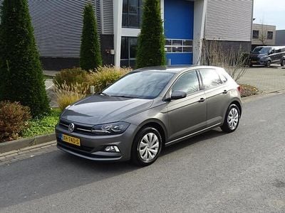 Grijs Gebruikt 2019 VW Polo Comfortline Hatchback | € 10.450 (Eerlijke prijs)