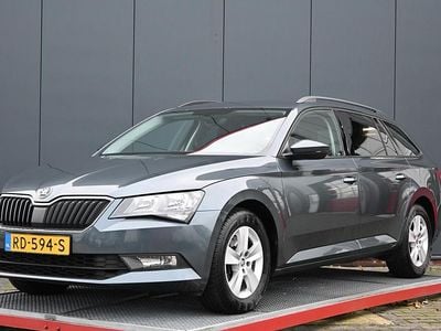 Grijs Gebruikt 2018 Skoda Superb Business Line Stationwagen | € 17.950 (Eerlijke prijs)