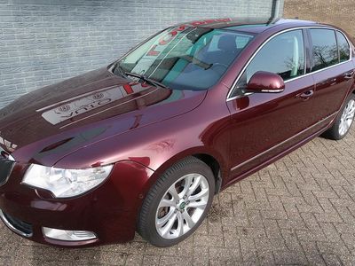 Occasion Skoda Superb Business Line 260 PK (191 kW) 2009 Rood Hatchback
