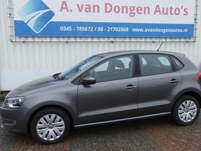 Grijs (metallic) Occasion 2014 VW Polo Edition Hatchback | € 8.495 (Goede deal)