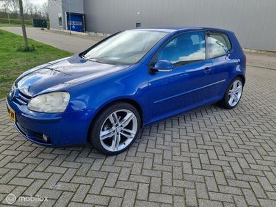 VW Golf V