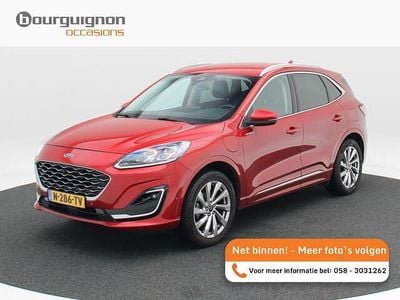 Rood Occasion 2022 Ford Kuga Vignale SUV | € 25.850 (Eerlijke prijs)