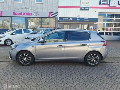 tweedehands Peugeot 308 1.2 PURETECH TECH EDITION AUTOMAAT