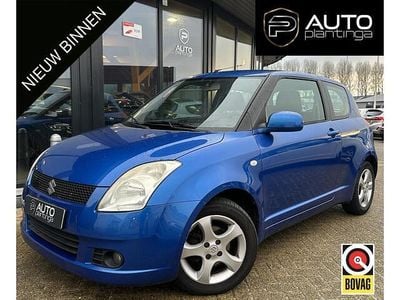 Blauw Occasion 2007 Suzuki Swift Exclusive Hatchback | € 2.245 (Eerlijke prijs)