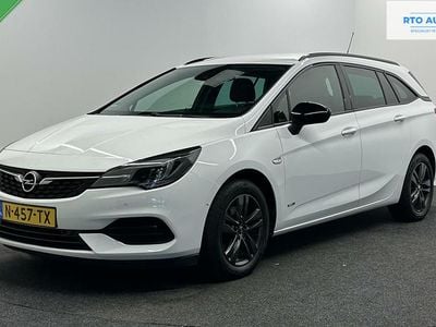 Wit Gebruikt 2022 Opel Astra Design & Tech Stationwagen | € 13.500 (Goede deal)