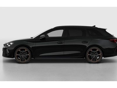 Midnight black Nieuw 2025 Cupra Leon VZ Stationwagen | € 54.712 (Iets duurder)