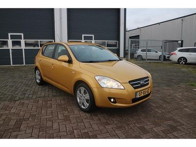 Geel Occasion 2007 Kia Ceed Hatchback | € 3.450 (Iets duurder)