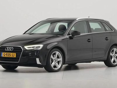 Donker zwart metallic Gebruikt 2019 Audi A3 Sportback Sport Hatchback | € 16.940