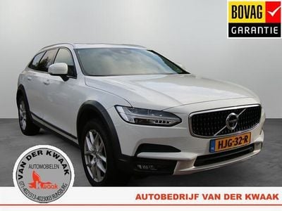 Wit Gebruikt 2019 Volvo V90 CC Stationwagen | € 29.950 (Eerlijke prijs)