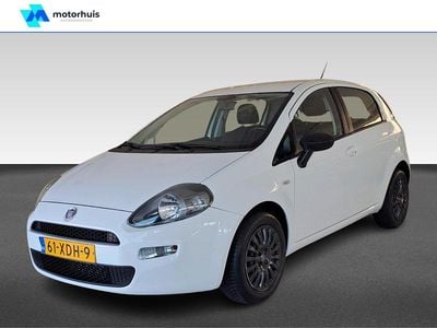 Wit Gebruikt 2012 Fiat Punto Easy Hatchback | € 5.965 (Eerlijke prijs)