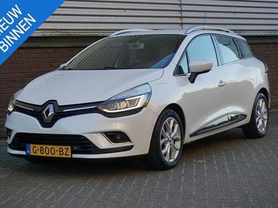 Wit Gebruikt 2019 Renault Clio GrandTour Intens Stationwagen | € 8.950 (Eerlijke prijs)