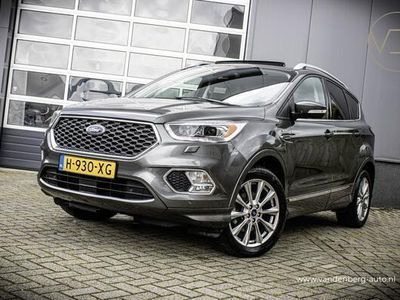 tweedehands Ford Kuga 1.5 150pk Vignale PANORAM LEER