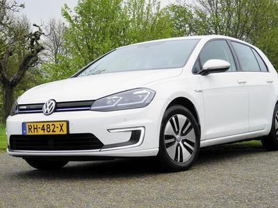 tweedehands VW e-Golf e-GolfECC Airco 2000 Euro Subsidie