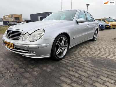 Mercedes E320