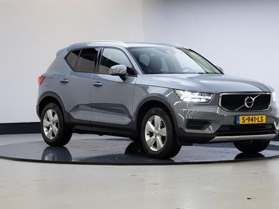 Grijs Gebruikt 2019 Volvo XC40 Momentum SUV | € 29.945 (Goede deal)