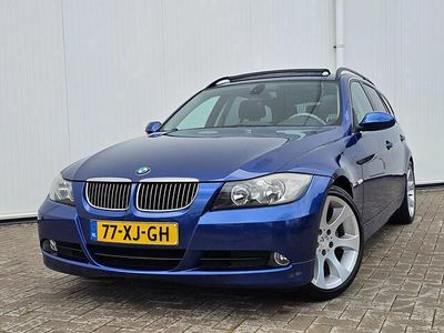 BMW 325