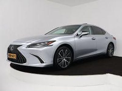 Lexus ES300H