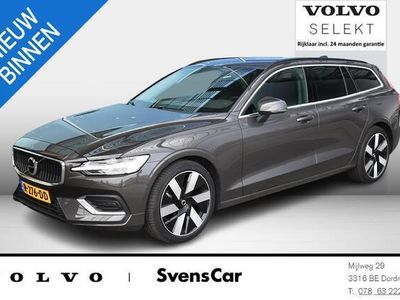 tweedehands Volvo V60 2.0 B3 Core | Stoelverwarming | Achteruitrijcamera | BLIS| Adaptieve cruise control |