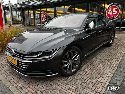 Grijs Occasion 2018 VW Arteon Hatchback | € 20.900 (Iets duurder)
